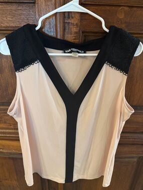 Karl Lagerfeld Paris Sleeveless V-Neck Blouse in Blush & Black